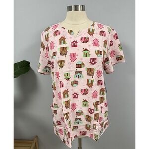 NWT Zoe + Chloe Holiday Scrub Top Large Pink Gingerbread Houses Christmas Scrubs